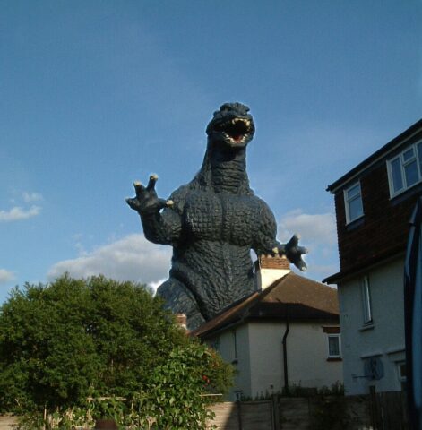 Photo by cocodillaa.com Godzilla vs Staines