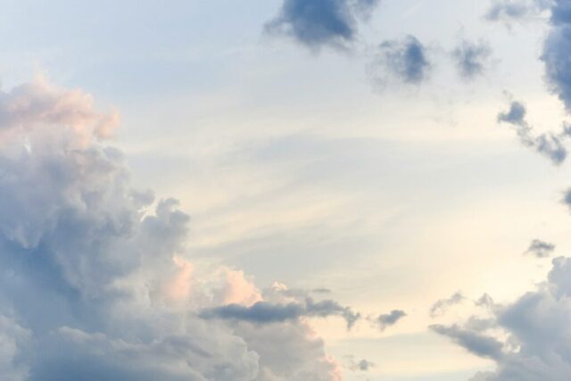 Photo by Cocodillaa.com blue sky