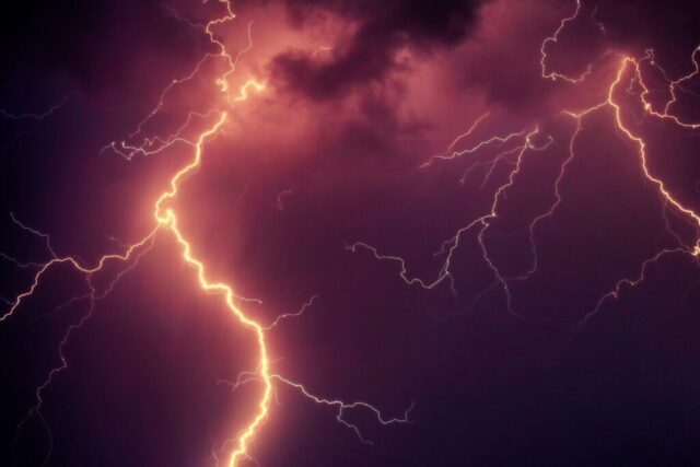 Photo by Cocodillaa.com time lapse photo of lightning