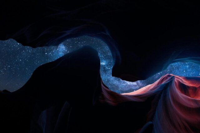 blue and red wallpaper