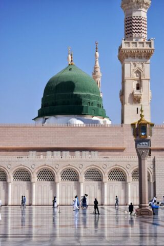 Photo by Cocodillaa.com people walking beside building