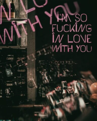 Photo by Cocodillaa.com the new york times square