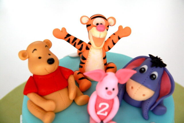 winnie the pooh & friends