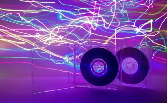 cd, cd-r, neon, freezelight, light, neon lights, brightly, 80-s, 1982, disk, dvd, storage, memory, technology, digital information, the lines, paint with light, retro, disco, backlight, electronics, purple, neon, neon, neon, neon lights, dvd, dvd, dvd, dvd, disco, disco, disco, disco, disco