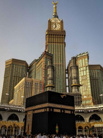 mosque, mecca, building, skyscraper, beautiful wallpaper, apartment, hotel, islamic, architecture, arab, culture, islam, muslim, makkah, allah, religion, city, saudi, masjid, background, 4k