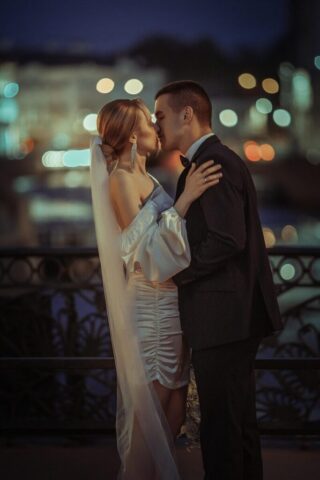 Photo by Cocodillaa.com couple, wedding, man, bride, kiss, dress, bridge, love