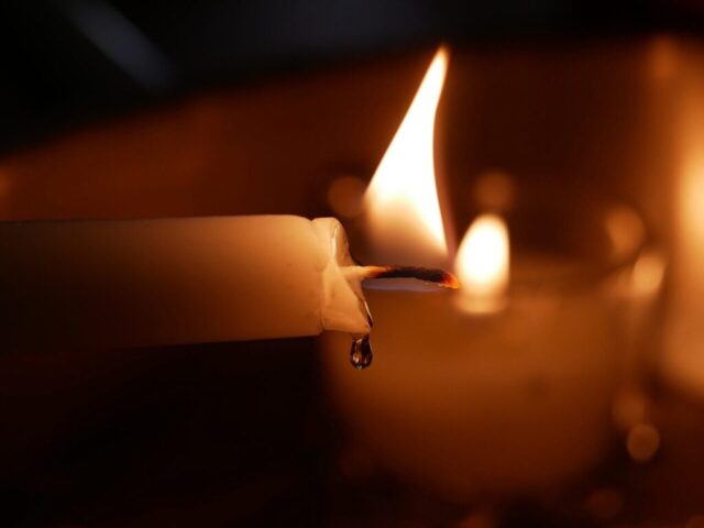 candle, flame, candlelight, burning, fire, light, melting, melt, reflection