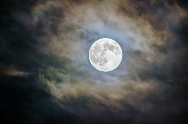 Photo by Cocodillaa.com full moon and gray clouds during nighttime