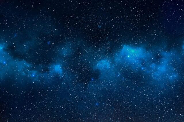 a night sky filled with lots of stars