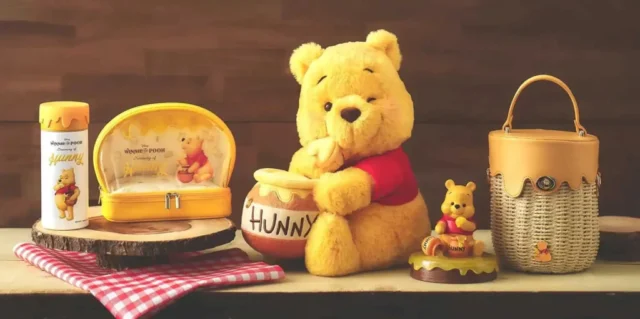 winnie the pooh wallpaper aesthetic