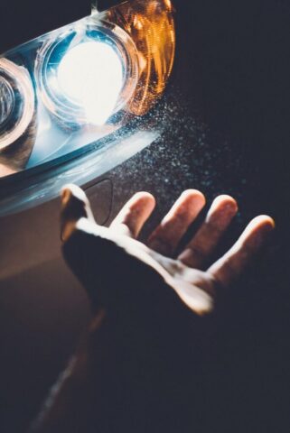 Photo by Cocodillaa.com person showing car headlight