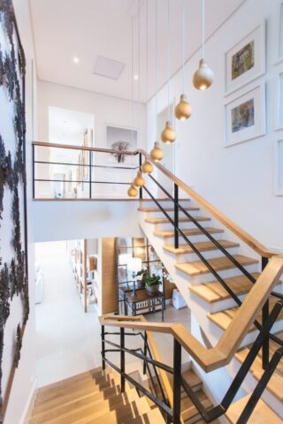 photo by Cocodillaa.com brown staircase
