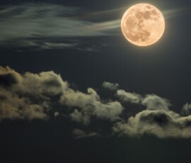 Moon Wallpapers HD, 4K & Ultra HD Free Download 12 moon wallpaper 4k iphone