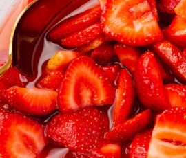 π Strawberry Wallpapers HD & 4K β Fresh, Aesthetic Backgrounds Free Download 17 strawberry wallpaper cute