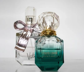 Perfume Wallpapers (HD, Full HD & 4K) – Free Download for Mobile & Desktop 8 perfume images hd